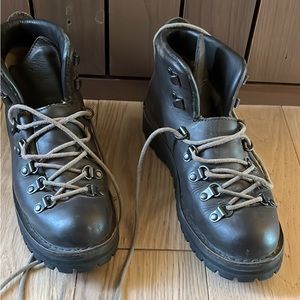 Danner boots womens 8.5